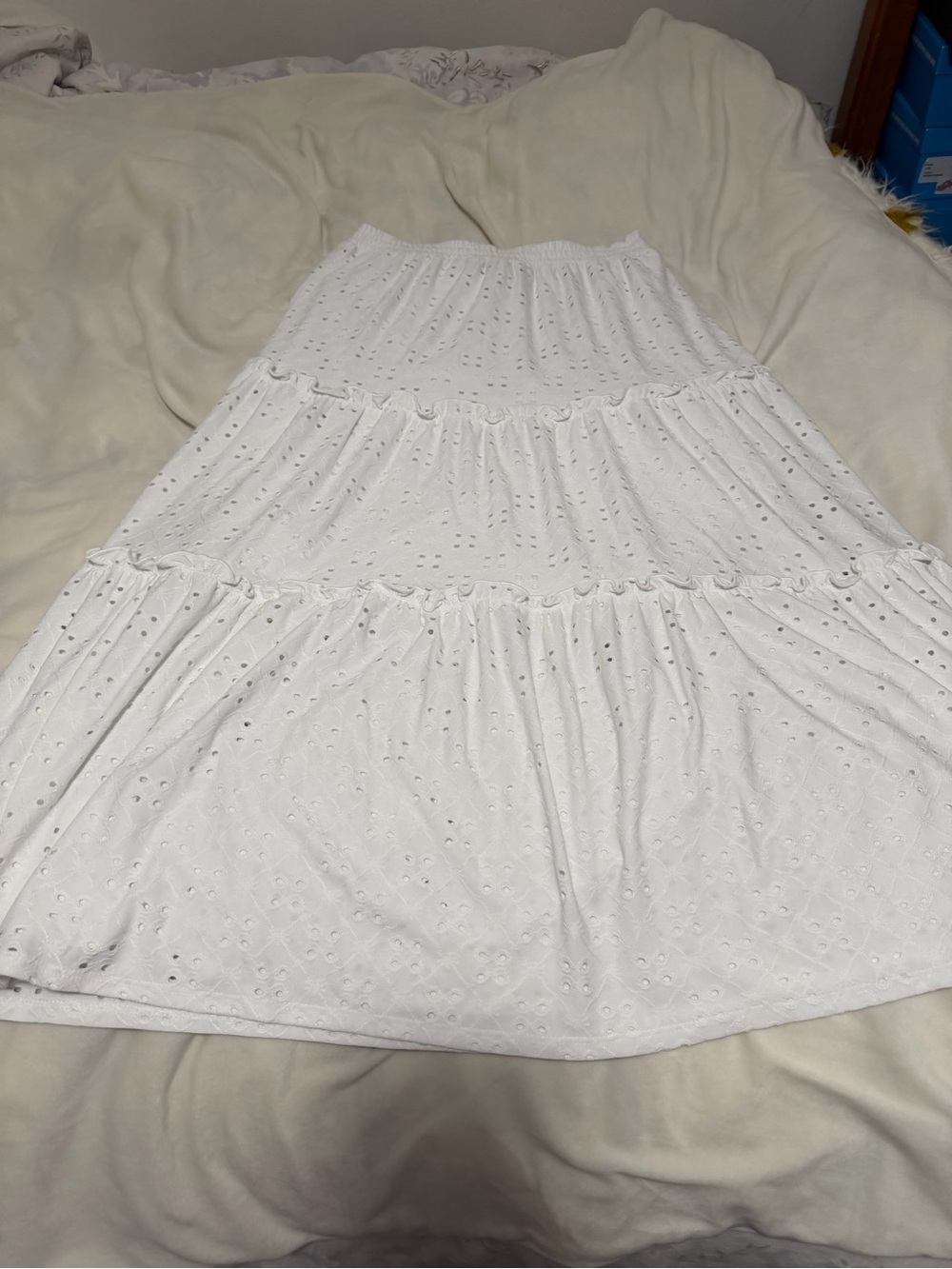 Cam & Jess Knit White Eyelet Tiered Maxi Skirt - Women’s Small Petite